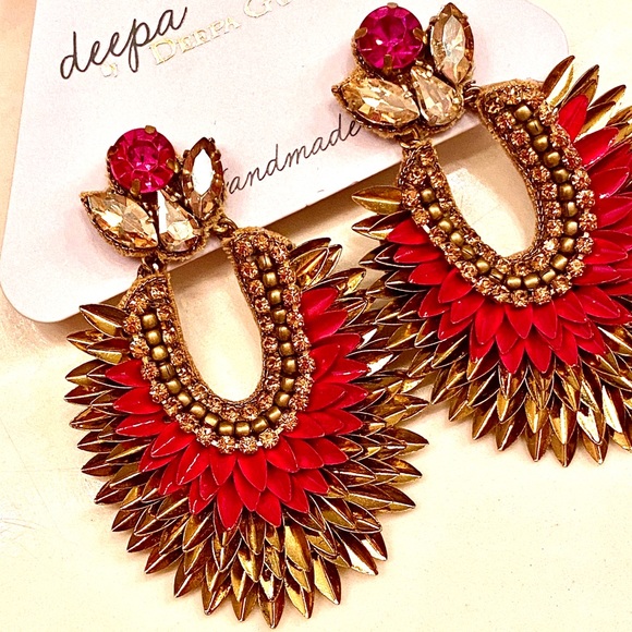 NWT Deepa Gurnani Crystal Lotus Petal Chandeliers - Picture 2 of 15